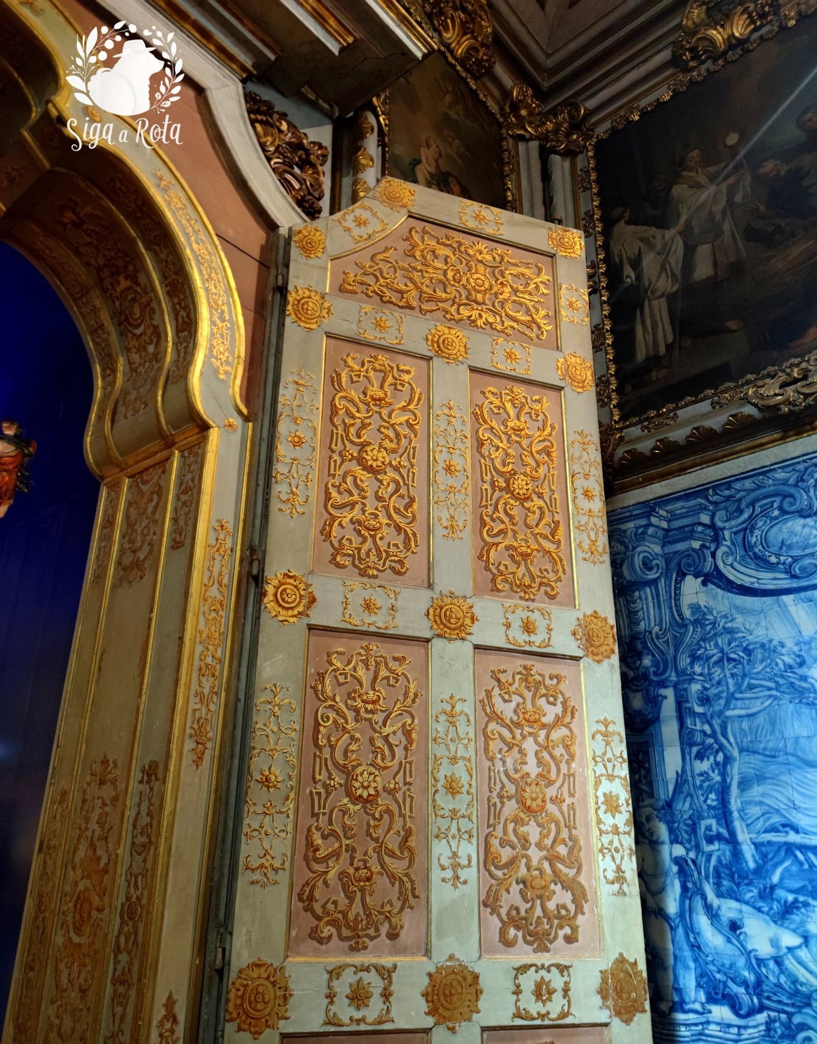 Postas inspiradas na cultura portuguesa em exibição no Museu Nacional do Azulejo