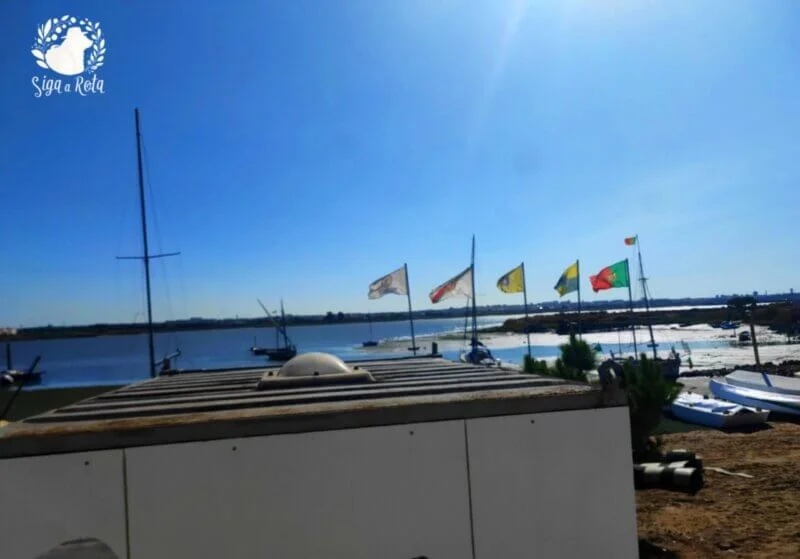 Barco tradicional varino “O Boa Viagem,” restaurado e exposto no Gaio.
