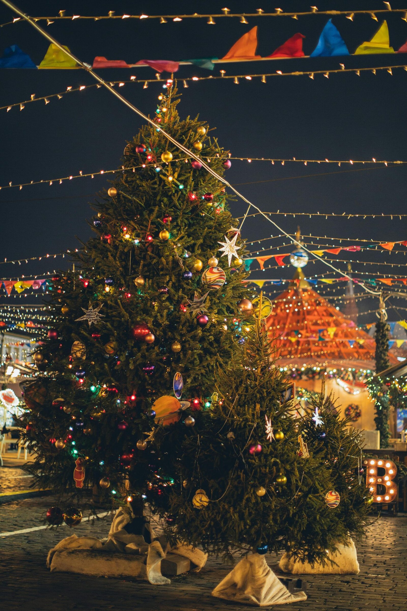 Castelos de Sintra decorados para o Natal, com luzes e decoração festiva.