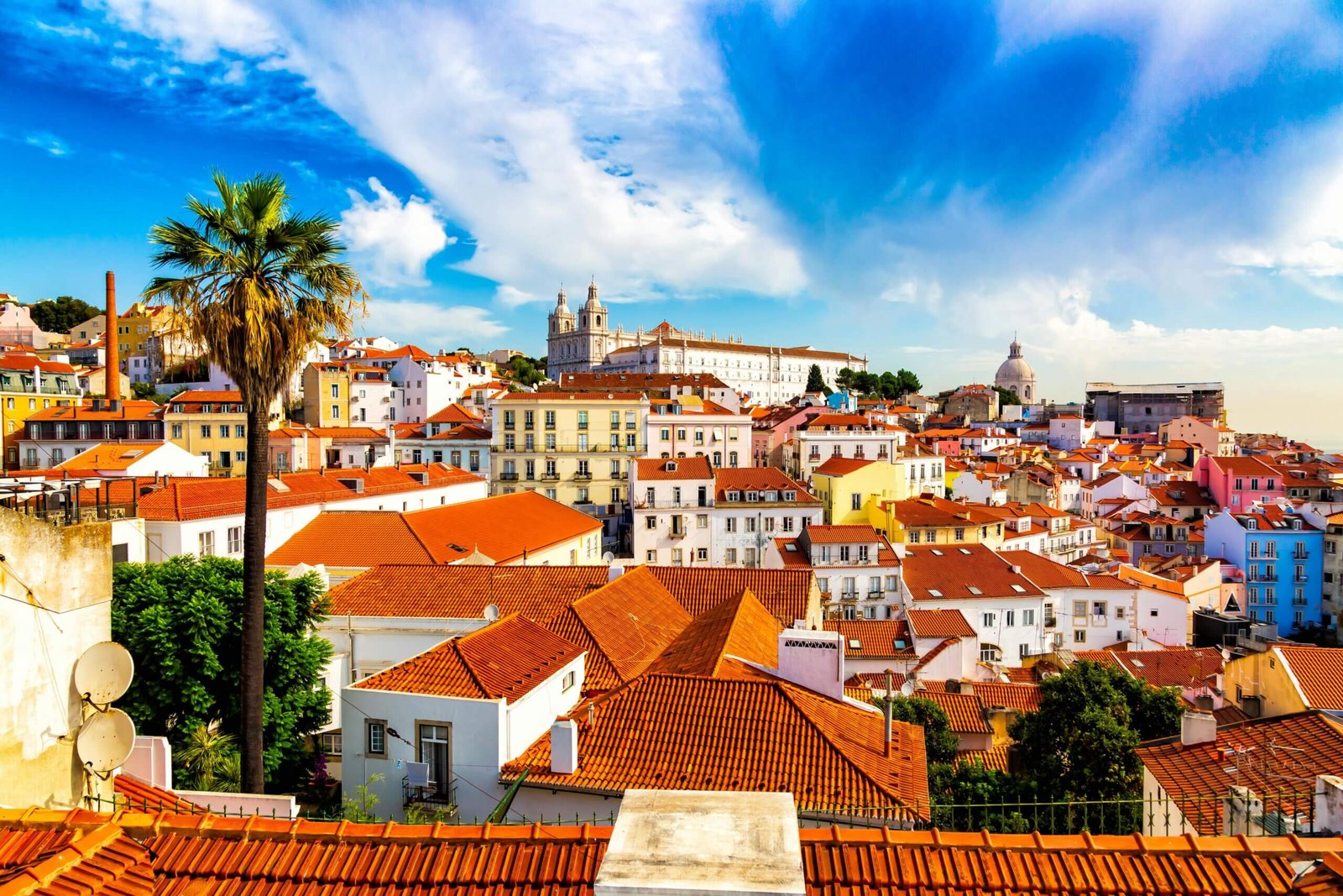 Alfama, o coração histórico de Lisboa e berço do tradicional fado português