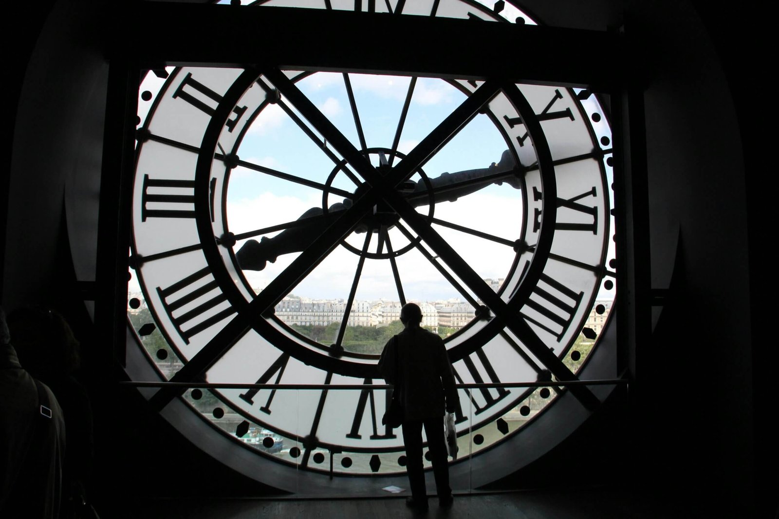 Fachada do Museu d'Orsay, instalado em uma antiga estação de trem.