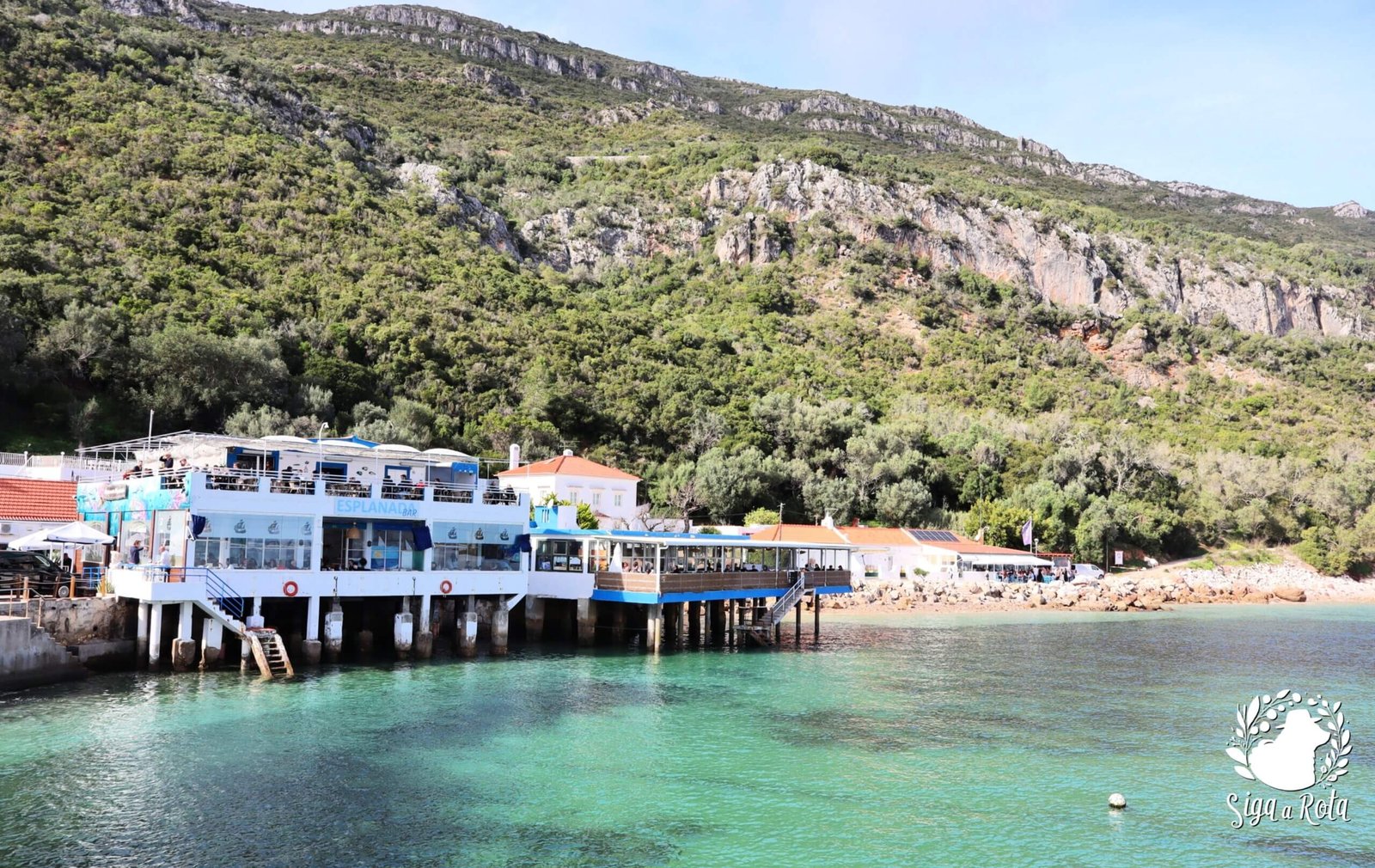 Trilha do Portinho da Arrábida Trilha do Portinho da Arrábida com Vista para o Mar e Ruínas Romanas